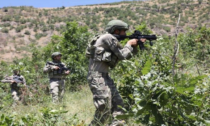 Irak Kuzeyinde Teröristlerin Kullandığı Mağara ve Mühimmat İmha Edildi