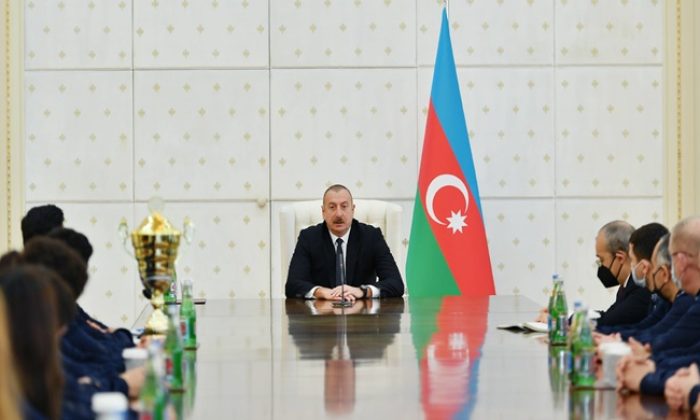 İlham Əliyev Bolqarıstanda keçirilmiş güləş üzrə 7-ci Avropa çempionatının iştirakçılarını qəbul edib