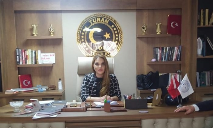 NESLİHAN YÜRÜKSOY’ DAN KADİR GECESİ MESAJI