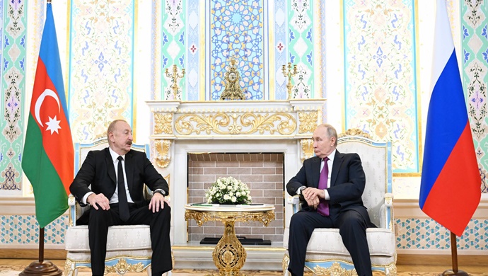 В Душанбе состоялась встреча Президента Азербайджана Ильхама Алиева с Президентом России Владимиром Путиным в формате один на один